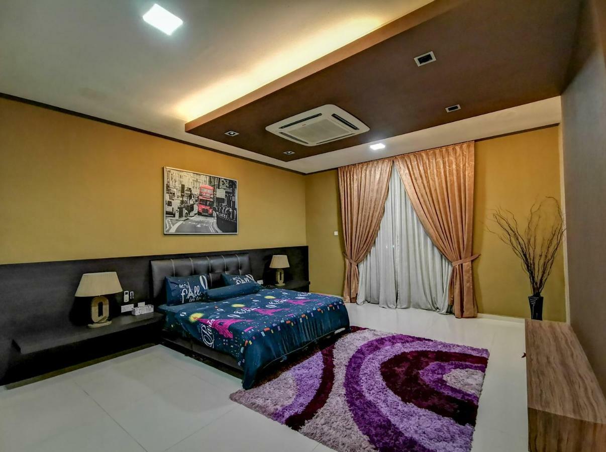 RIA Homestay Johor Bahru Luaran gambar