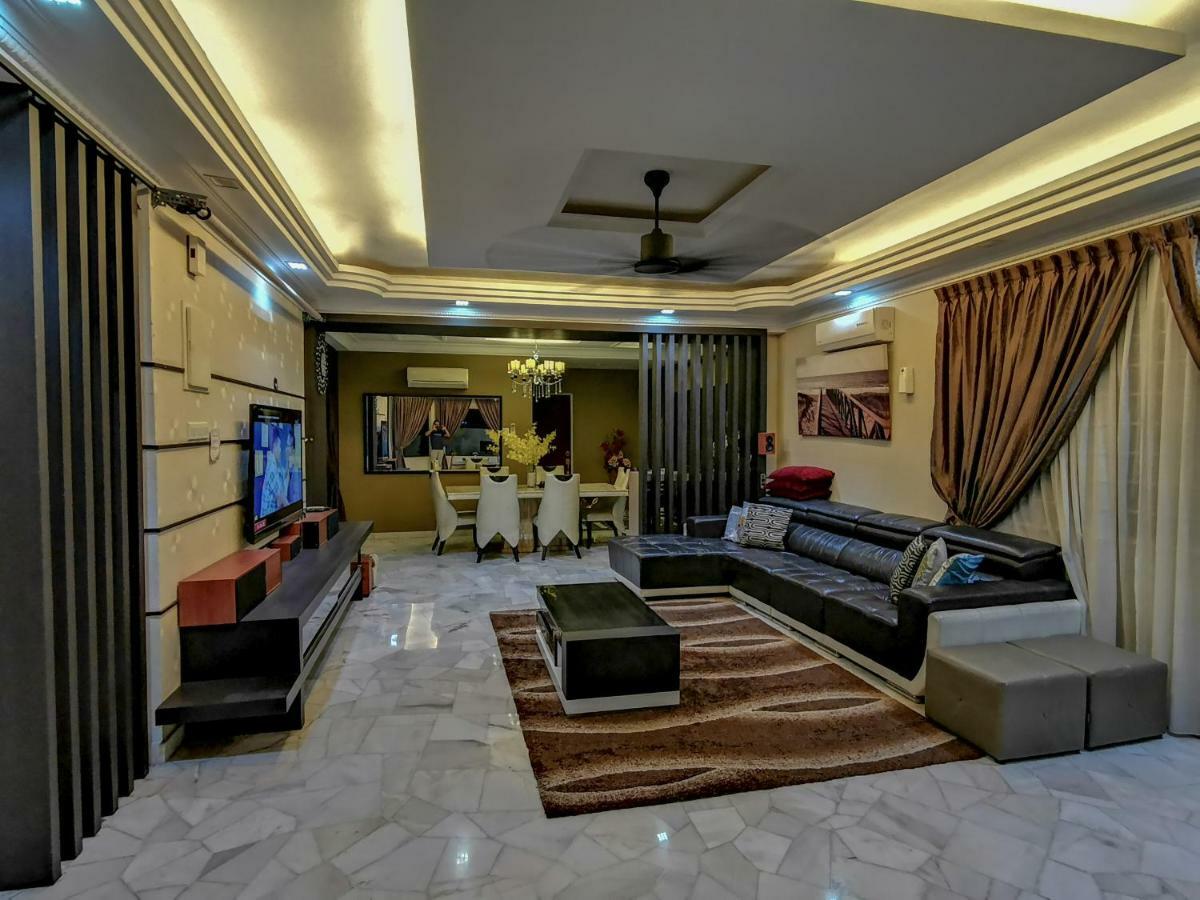 RIA Homestay Johor Bahru Luaran gambar