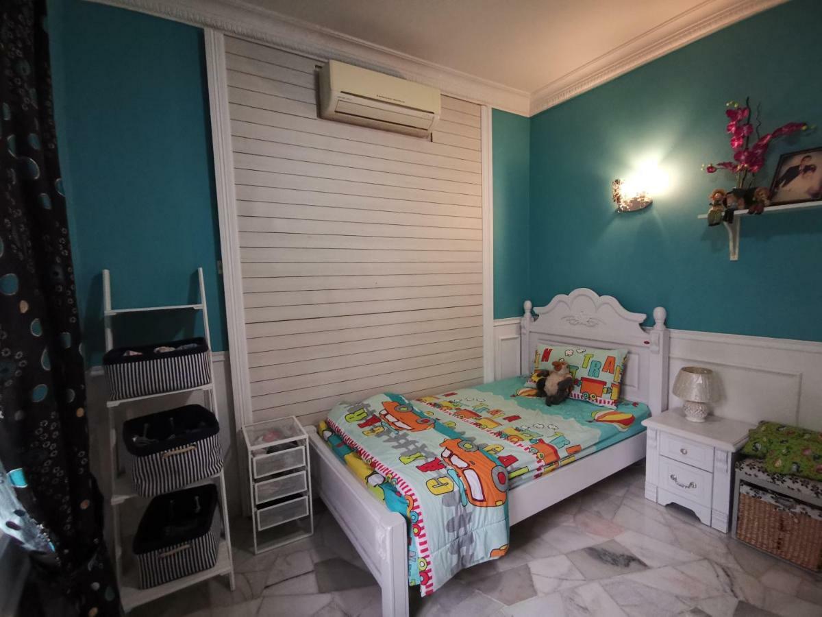 RIA Homestay Johor Bahru Luaran gambar